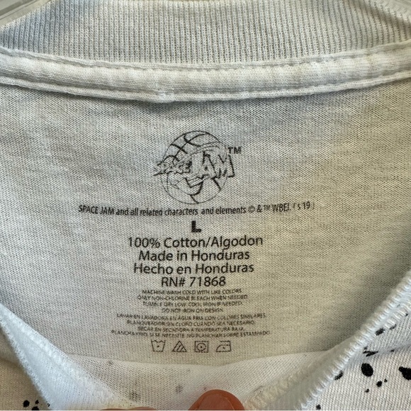 Space Jam Tune Squad Ink Spilled T-Shirt, White, Size L - Picture 5 of 5
